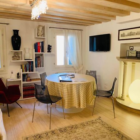 Ca' Dei Carpini Lägenhet Venedig Exteriör bild